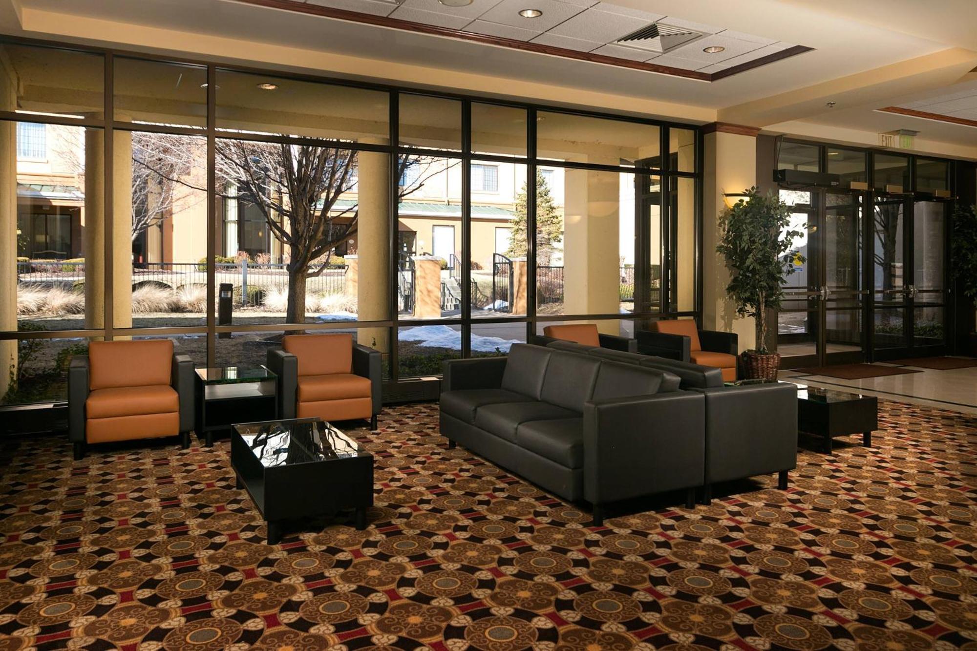 Courtyard Kansas City East/Blue Springs Eksteriør billede